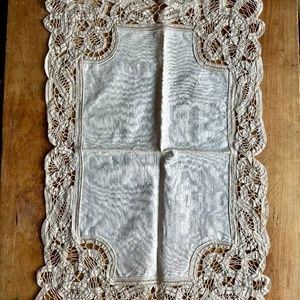 FRENCH LINEN PLACEMATS four